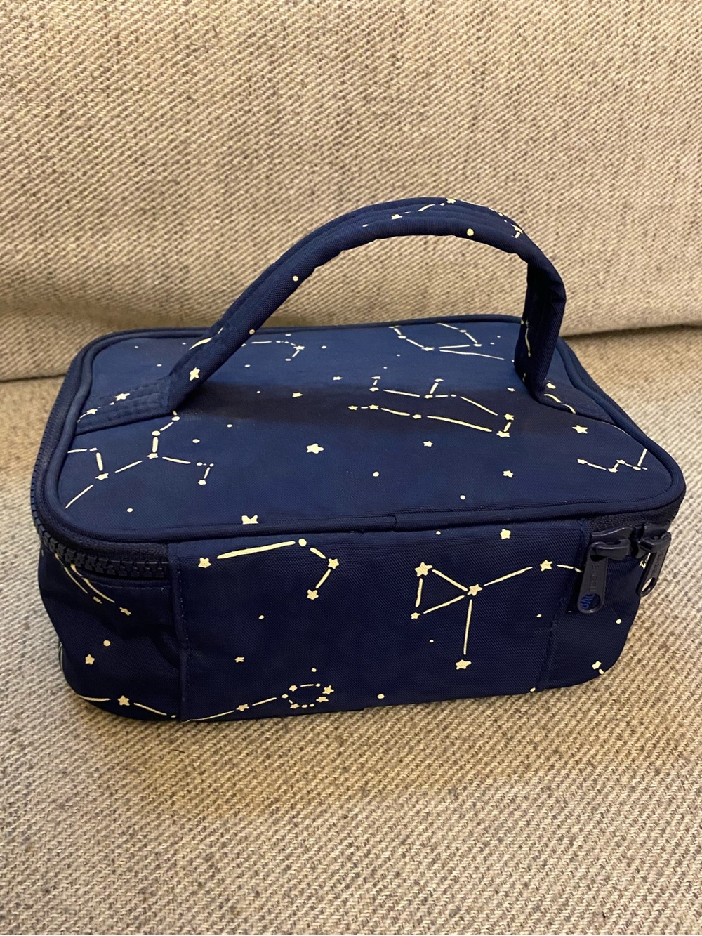 BAGGU Small Cosmetic Case - Picture 2 of 10